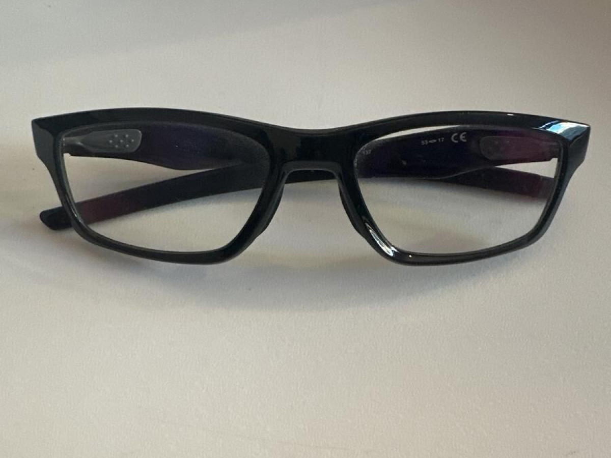 Oakley - 53/17