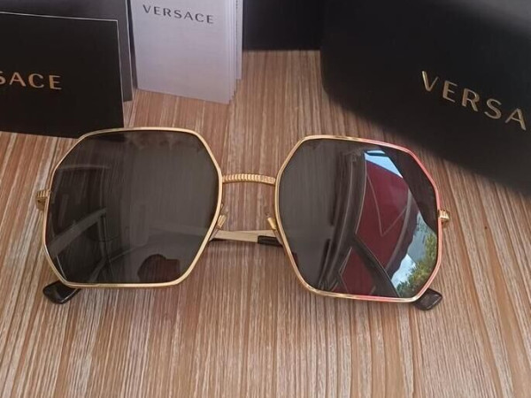 Versace - MOD. 2248 58/19