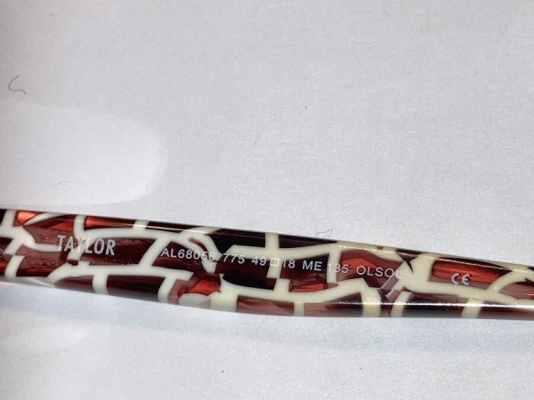 TAYLOR - AL68056 49/18