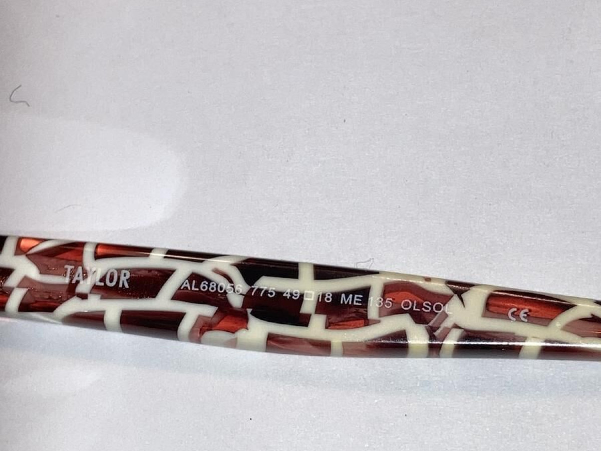 TAYLOR - AL68056 49/18