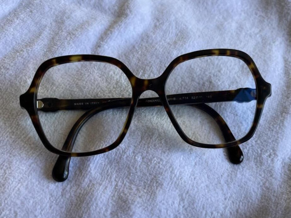 CHANEL - C714 TAille 52