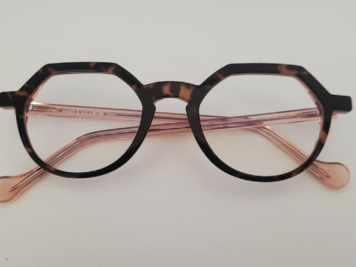 ANNE & VALENTIN - AYO 21A33