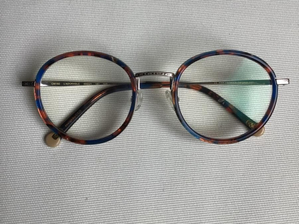 Clémence & Margaux - CM160...