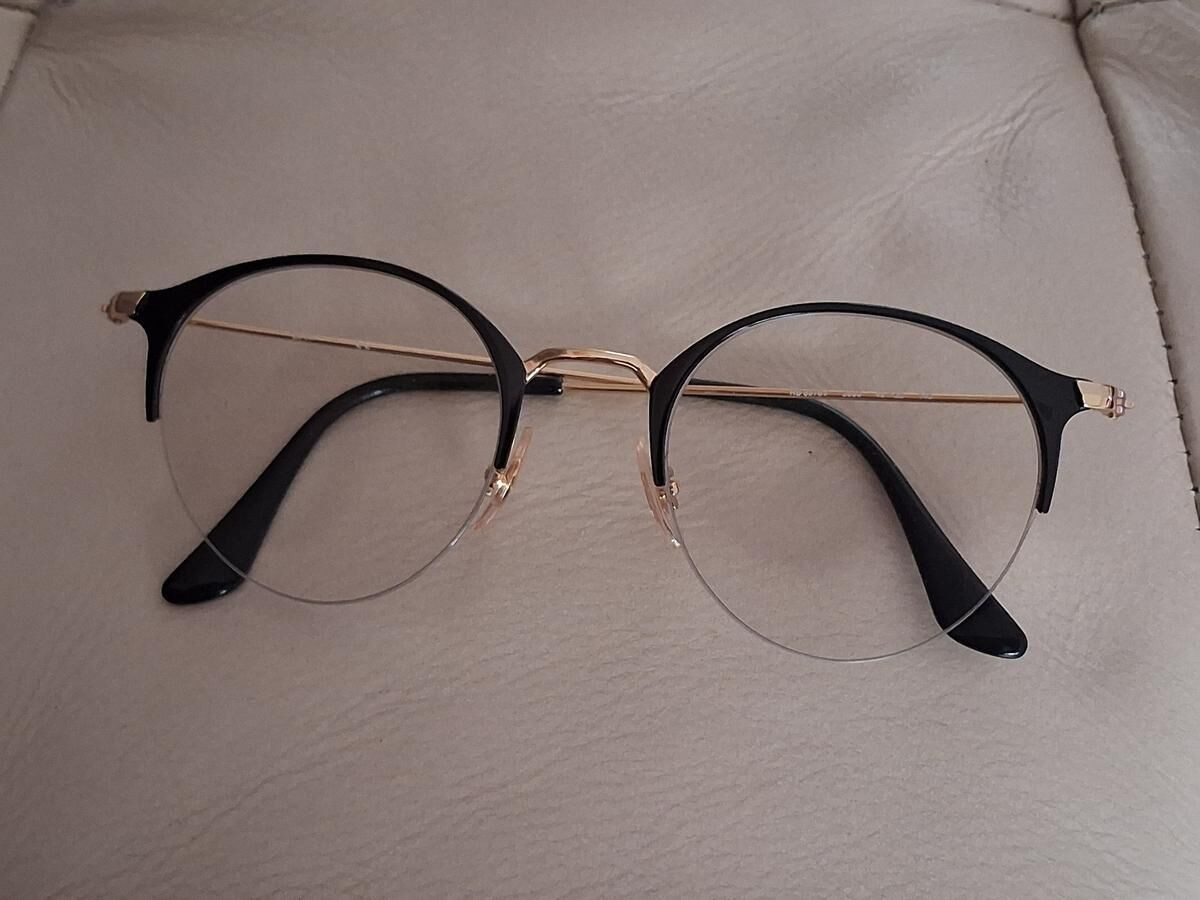 RayBan- RB3578V