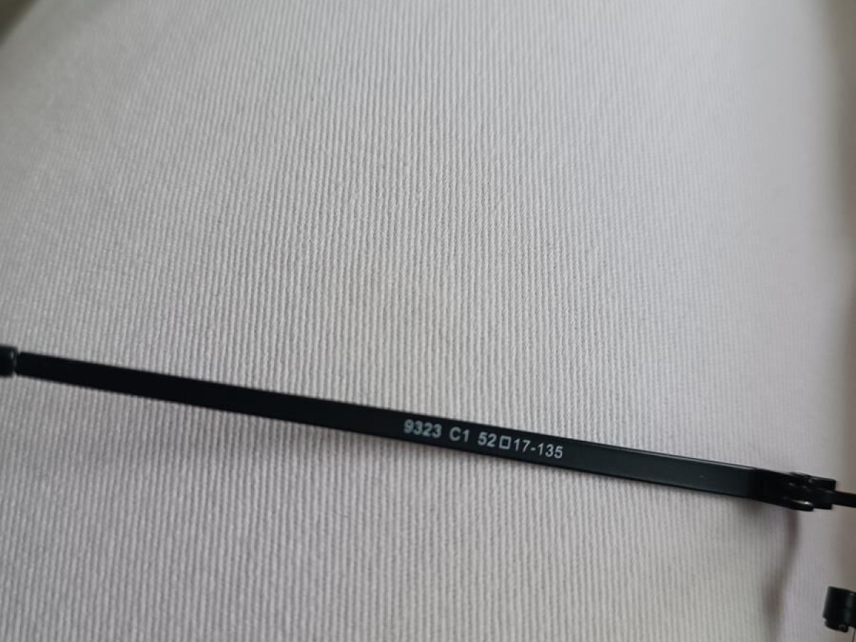 VERTICAL - 9323 C1 52 17-135