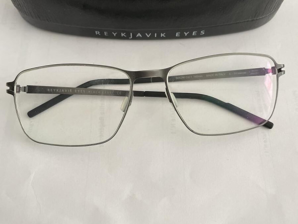 Reykjavik eyes - MAGNI col1...