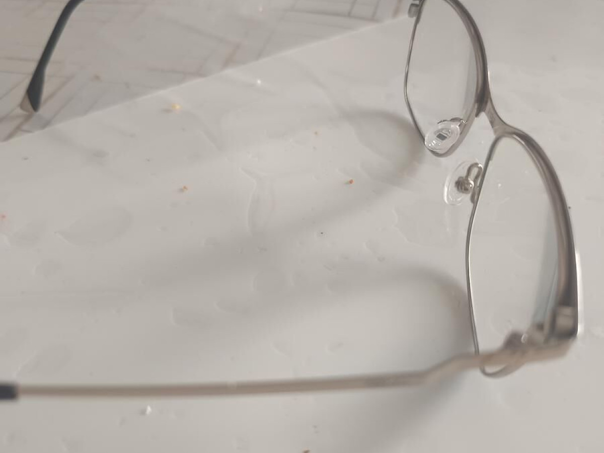 Alain Afflelou - jocnk317at270