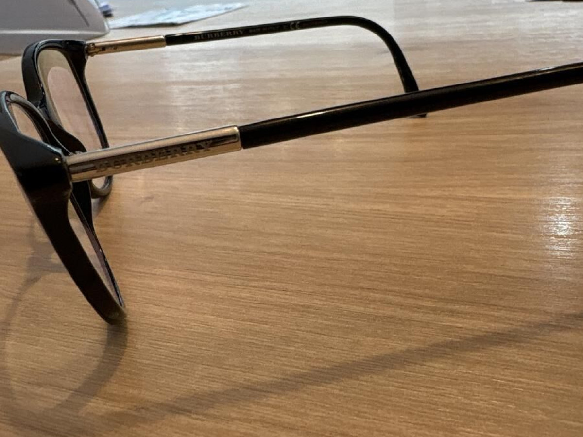 Burberry - b2128 3001 52