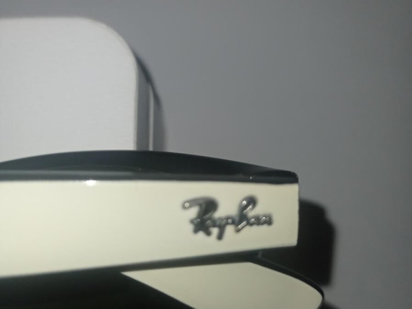 Ray-ban - RB2132 NEWWAYFARER 770 52/18