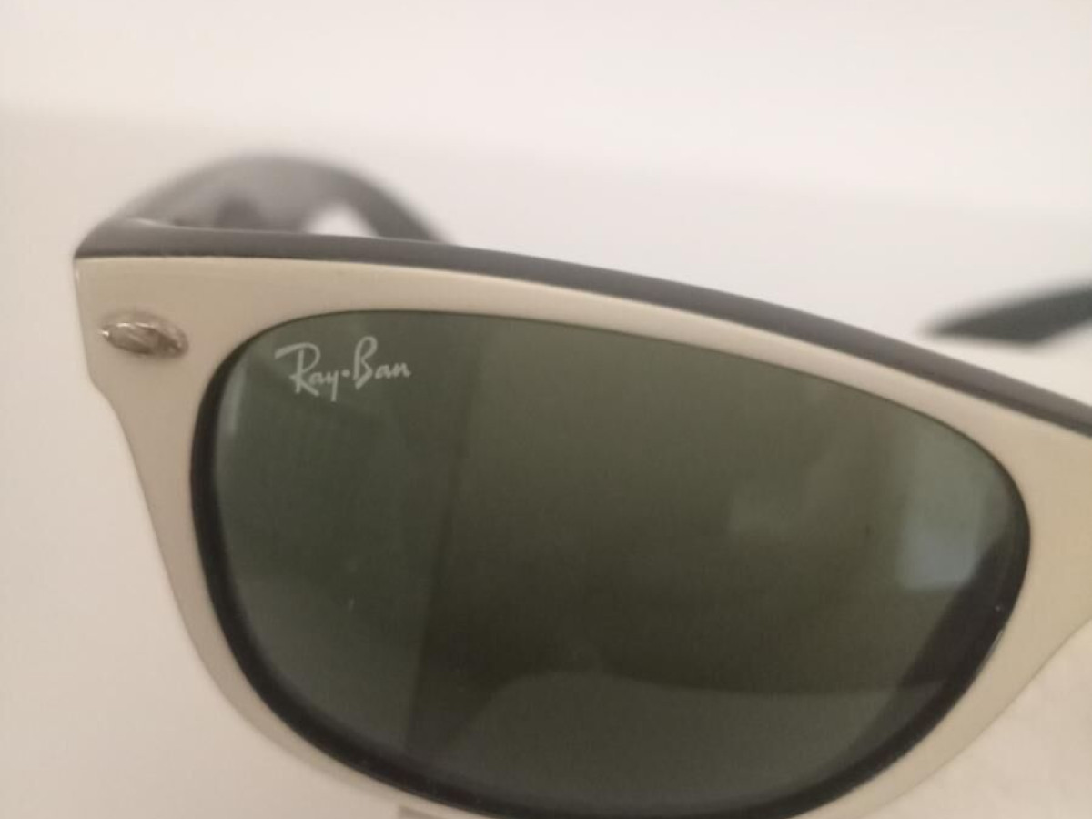 Ray-ban - RB2132 NEWWAYFARER 770 52/18