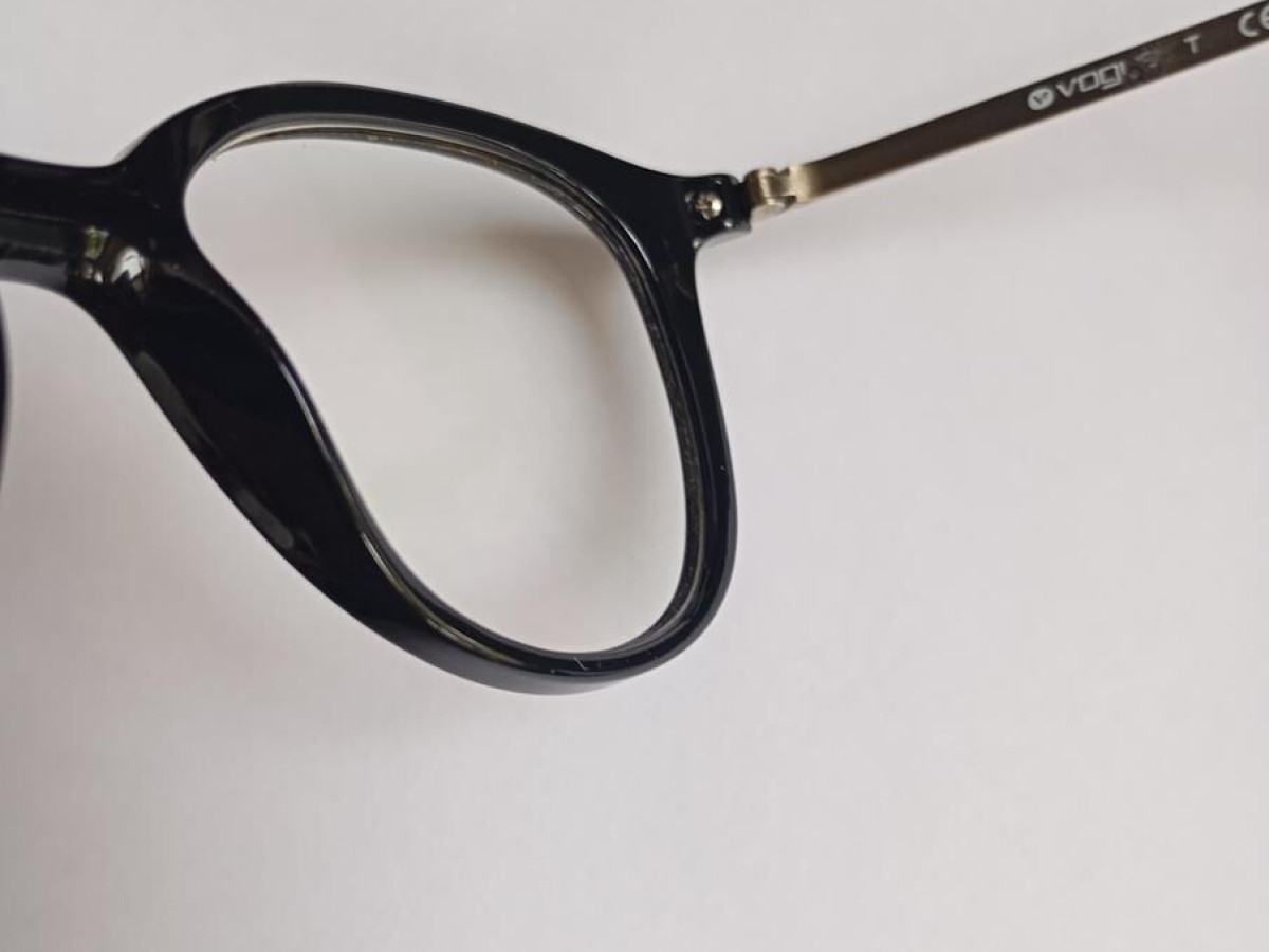 Vogue VO 5151 W44 51¤17 140