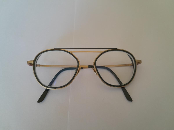 La petite lunette rouge -...