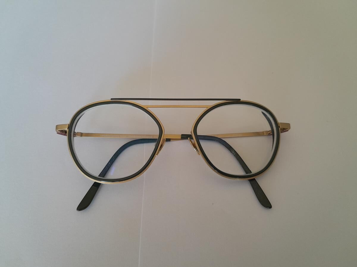La petite lunette rouge - clenah  or kaki