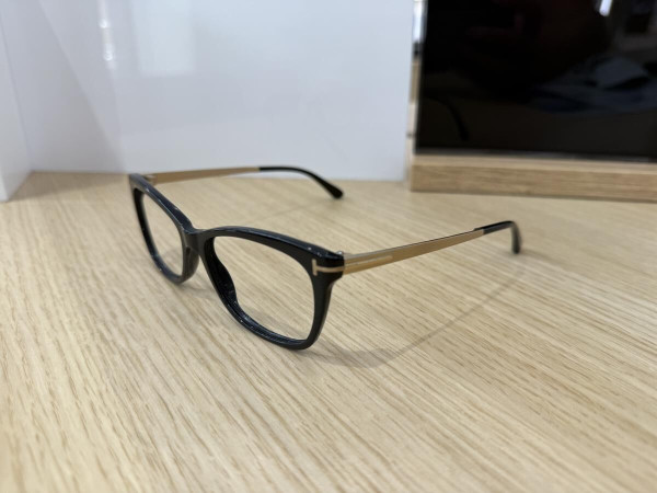 Tom Ford - TF5353 001 52/15