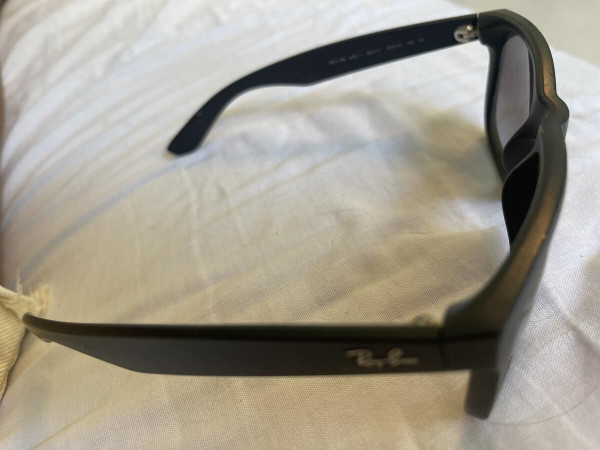 Ray-ban