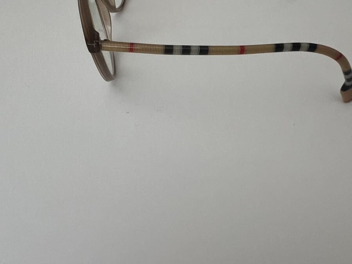 Burberry- B2318 3856 51