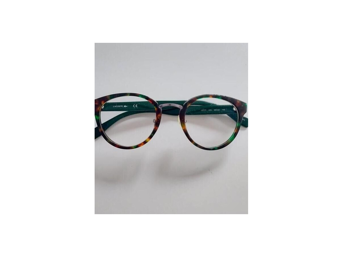LACOSTE L2777 - 220 - 49 □ 22 / 140