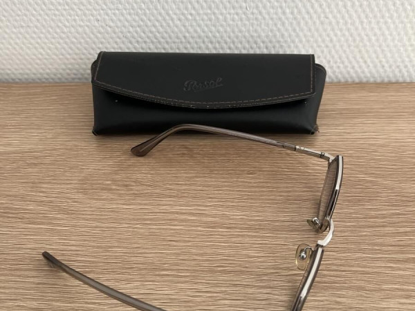 Persol 2472S 1101732 49[]20 140 2 N