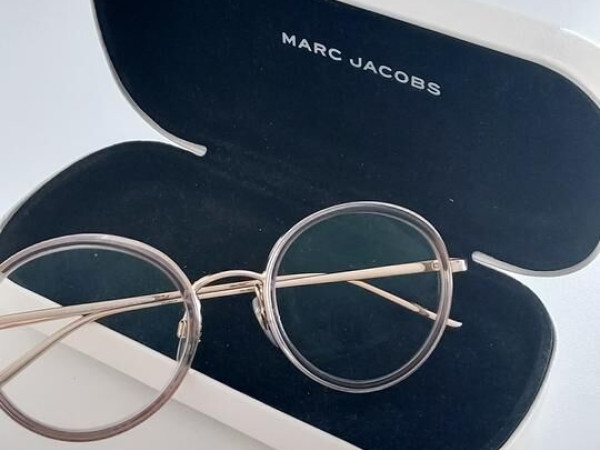MARC JACOBS - MARC 481