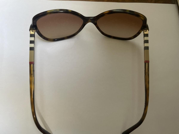 Burberry- B4197 3002/13 58/16140 2N