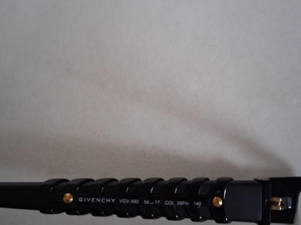GIVENCHY - VGV490 55¤17