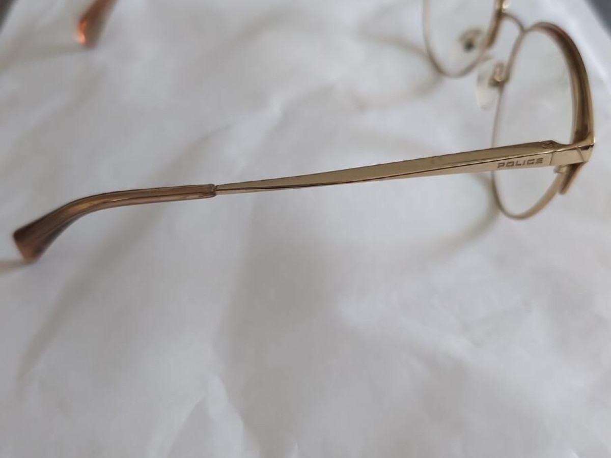 Police - grace 2 VPL843