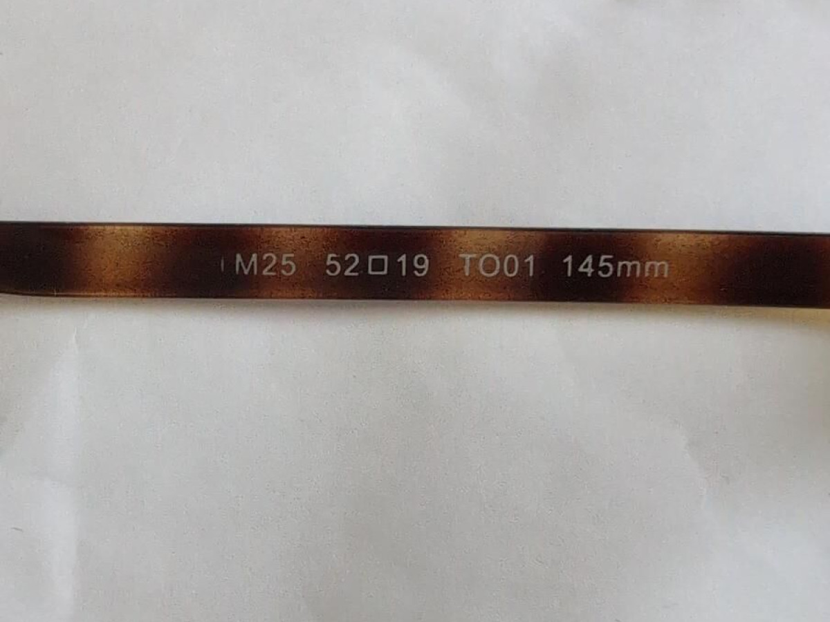 Alain Afflelou - m25 52¤19