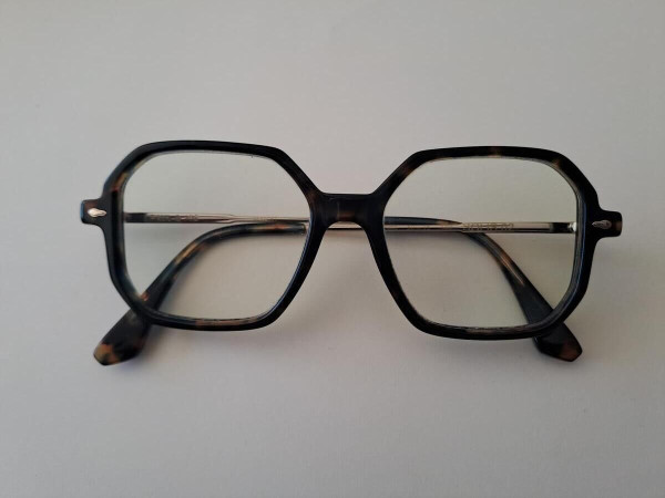 Paul & Joe - solis 02