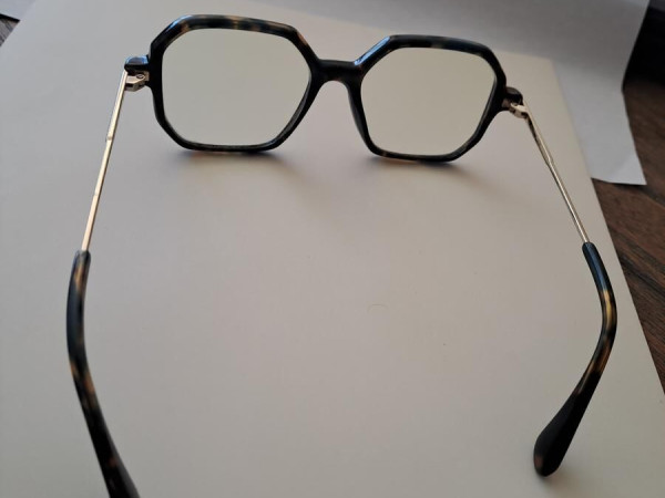 Paul & Joe - solis 02