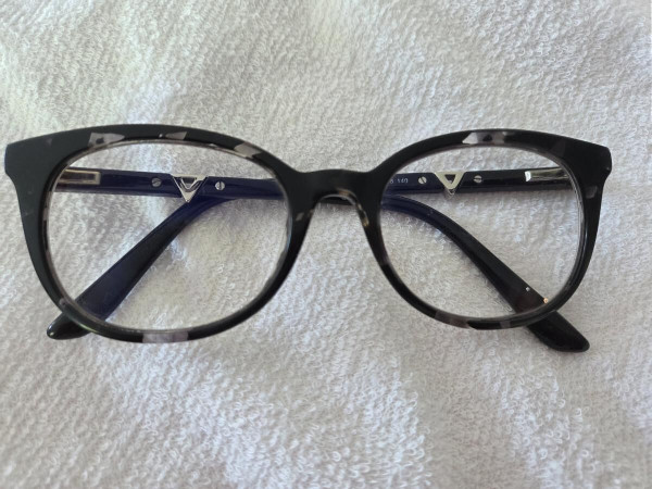 Guess - 00551□18140