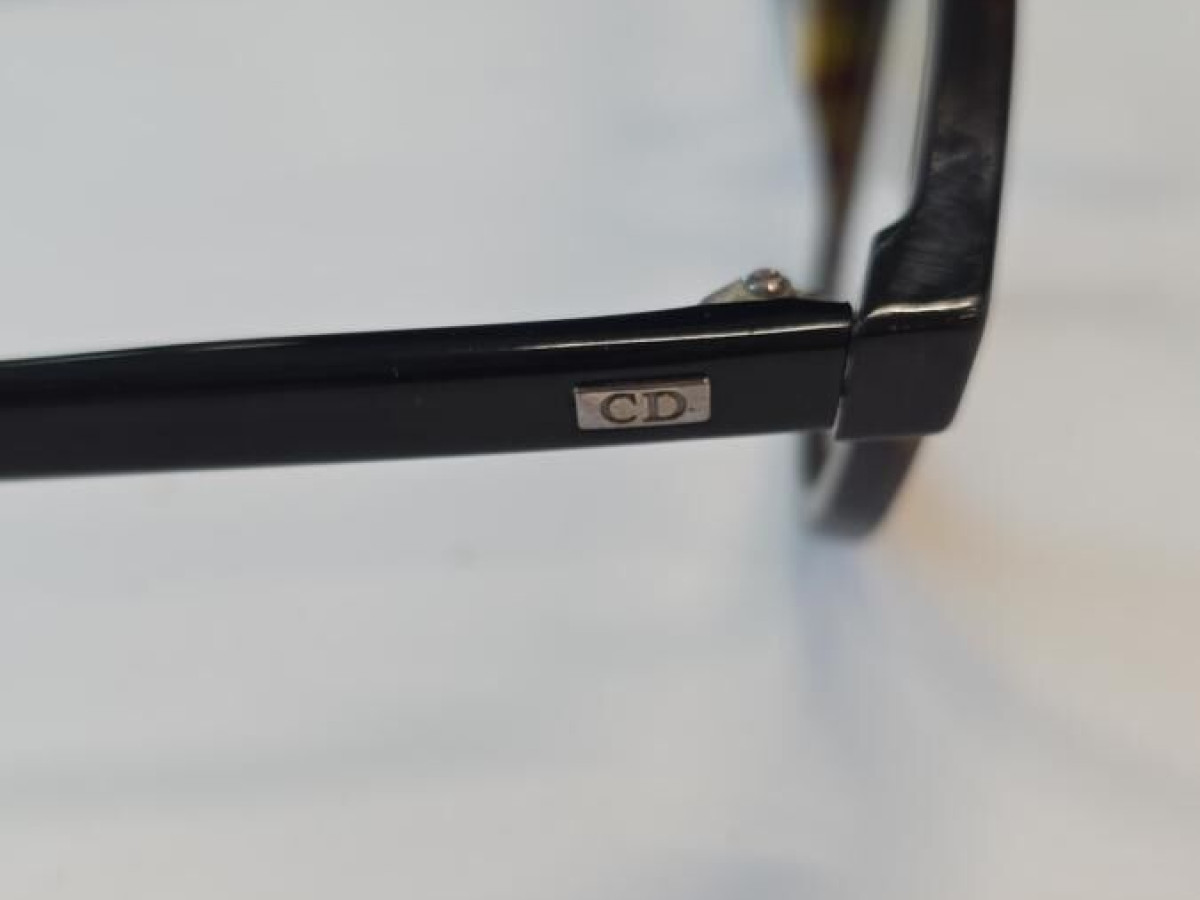 DIOR - BLACKTIE230 KVX 150