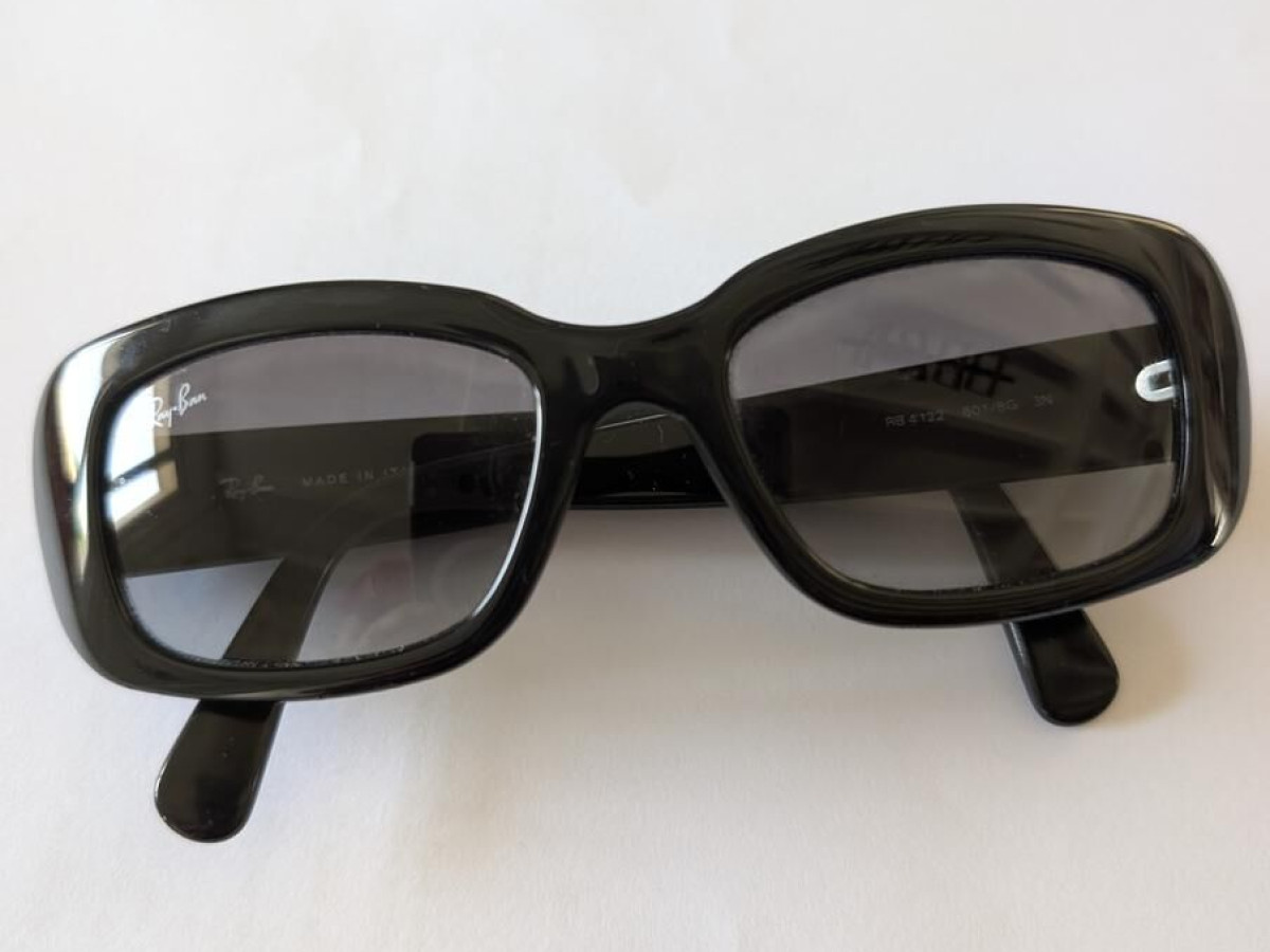 Rayban - RB4123