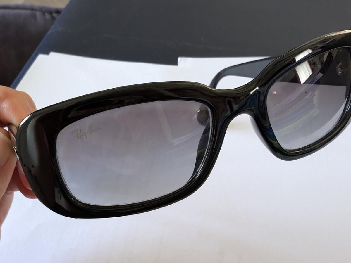 Rayban - RB4123