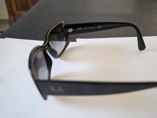 Rayban - RB4123