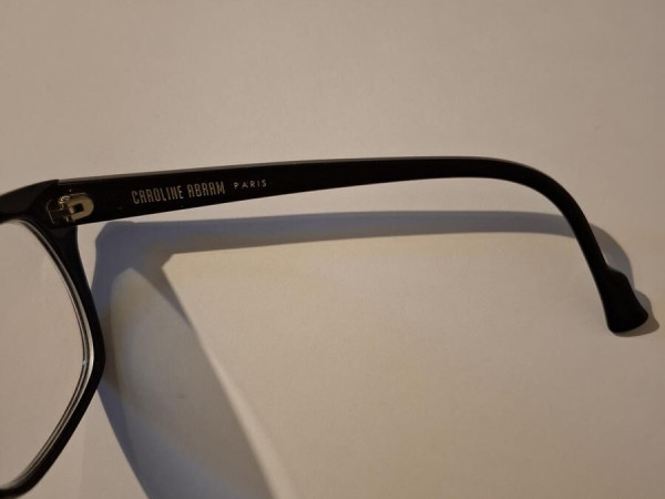 CAROLINE ABRAM -MADELEINE 05 51/19