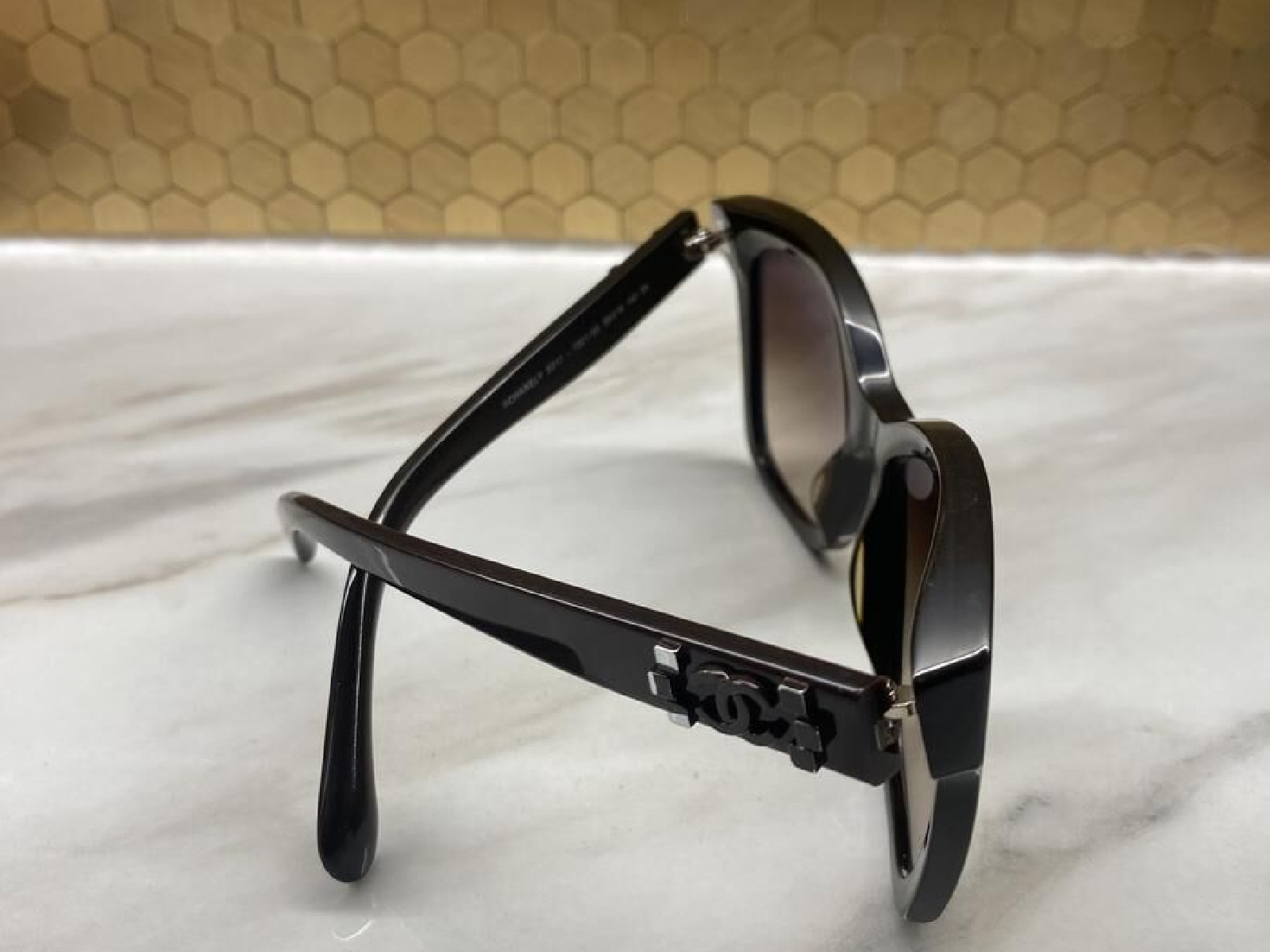 Chanel -5313 56/18