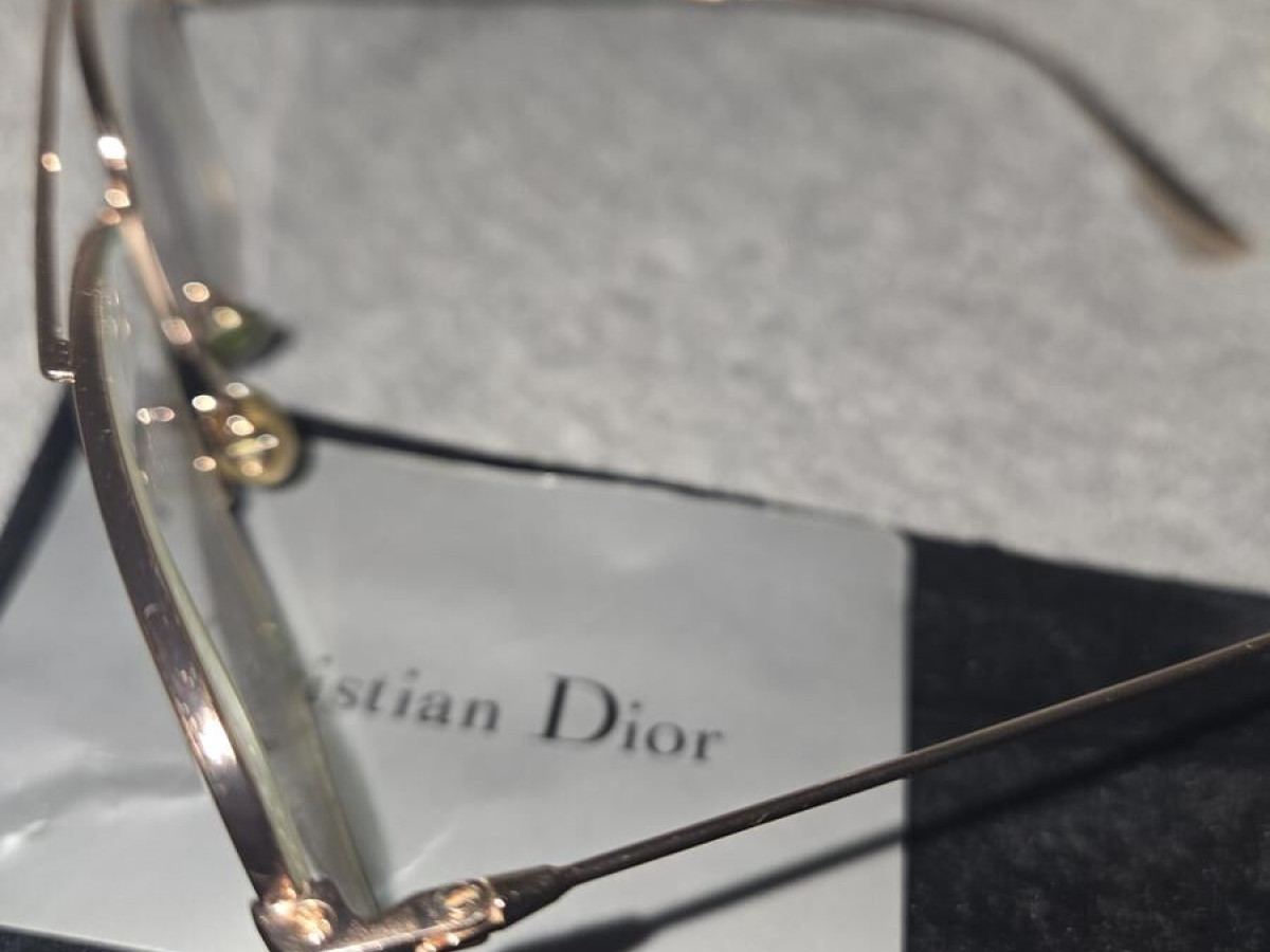 Dior