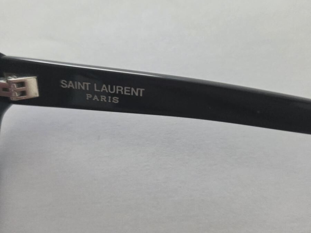 Yves Saint Laurent- SL411 001 57/15