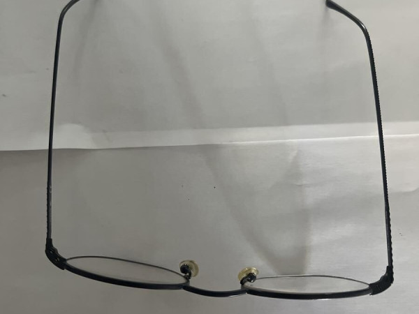 Lacoste L2246 035 48