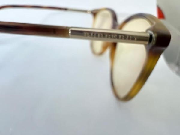 burberry- b3201 6140