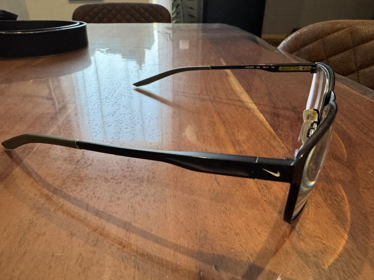 Nike - 8047 005 58/17 am140