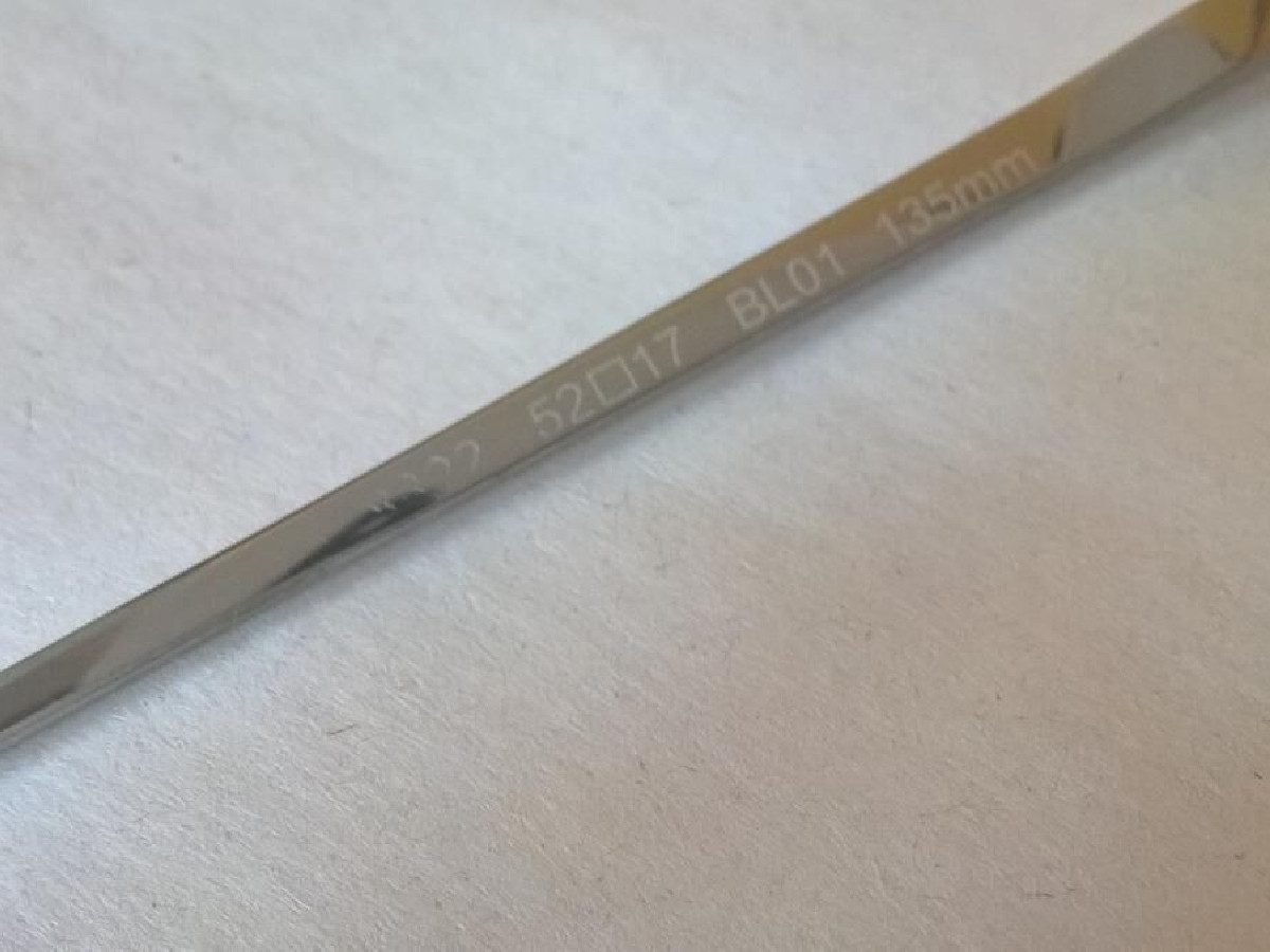 Alain AFFELOU - modèle SUE 8322 52¤17