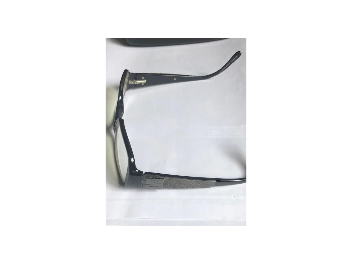 GIVENCHY VGV650N  COL 0700.135