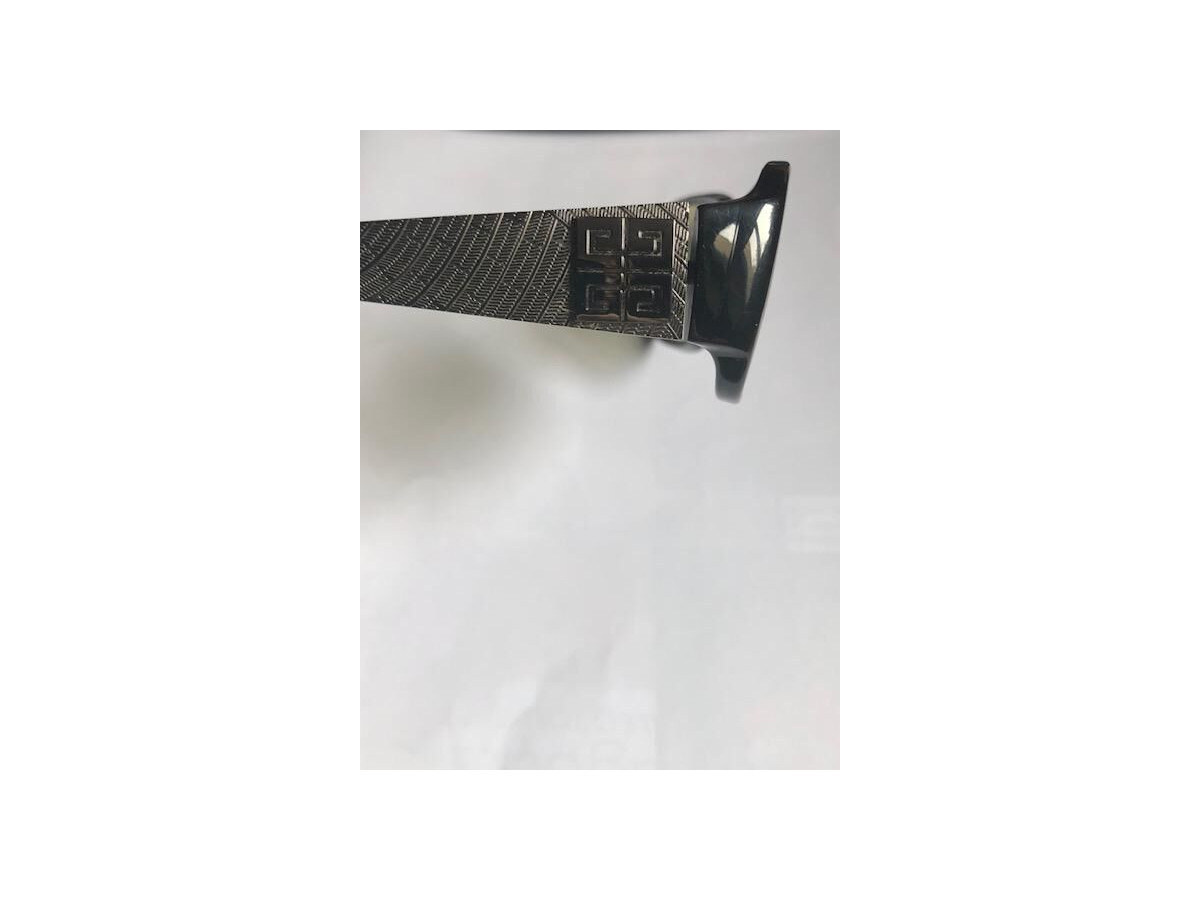 GIVENCHY VGV650N  COL 0700.135