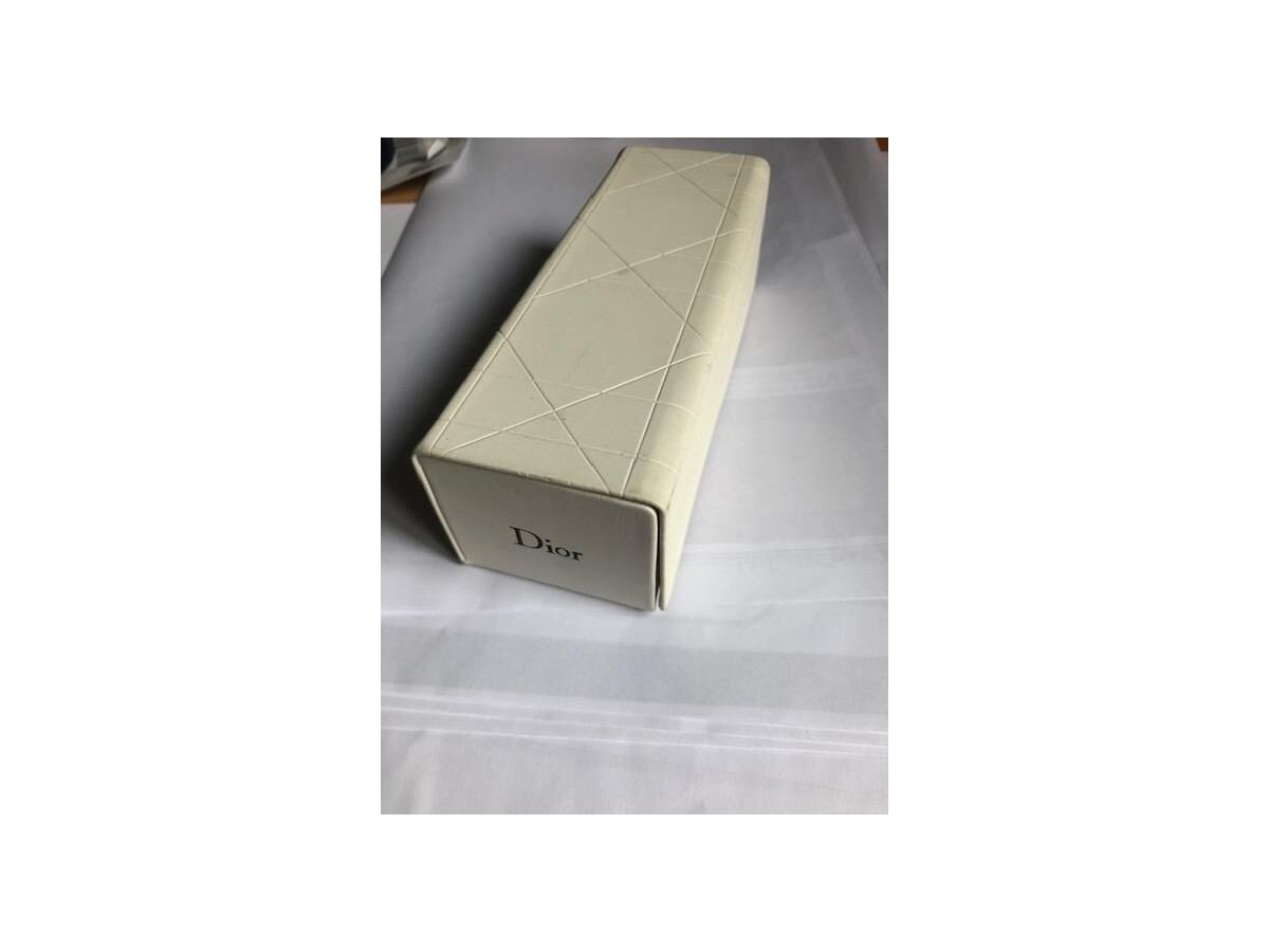 DIOR  REF NJ402AOZGH  CD 3748 Q43 140