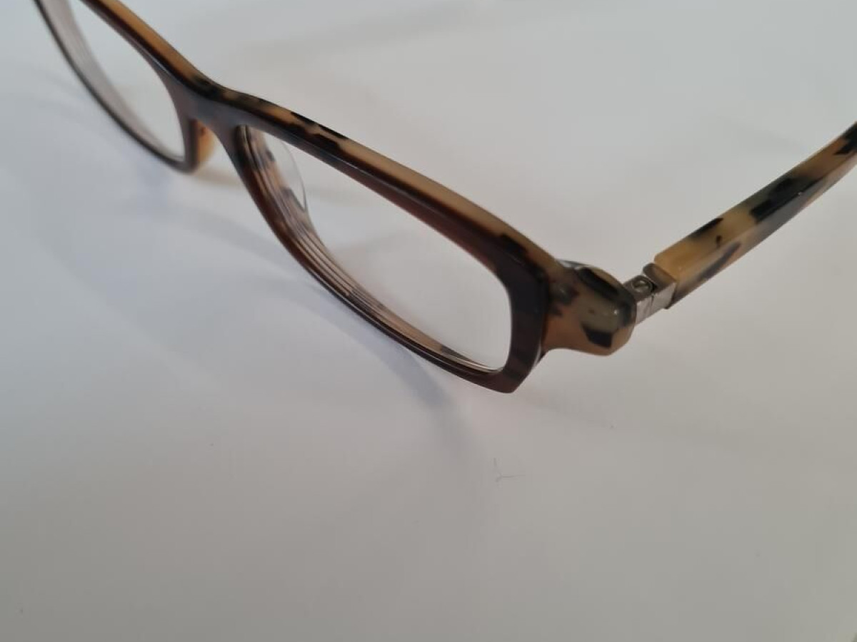 Face à face - AVRIL3 52¤14