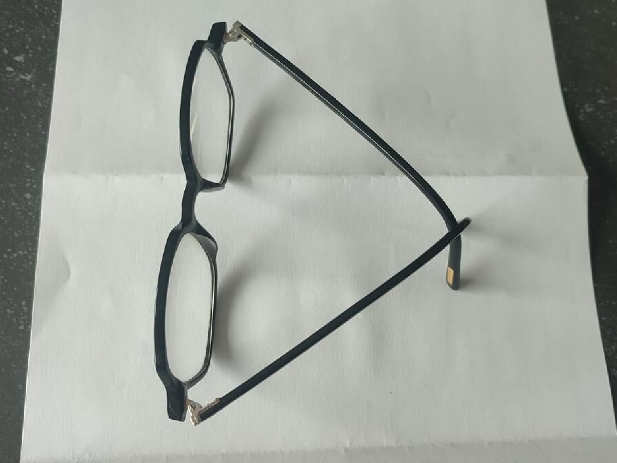 John & jess - J474 C1 48/18