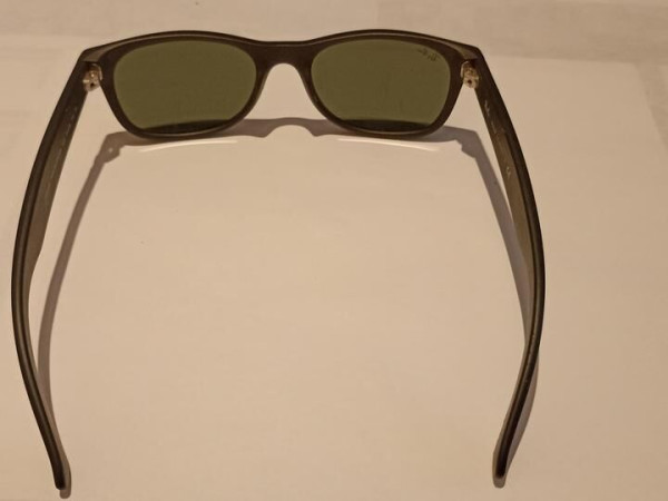 RAYBAN - RB2132 New wayfarer 622 52/18