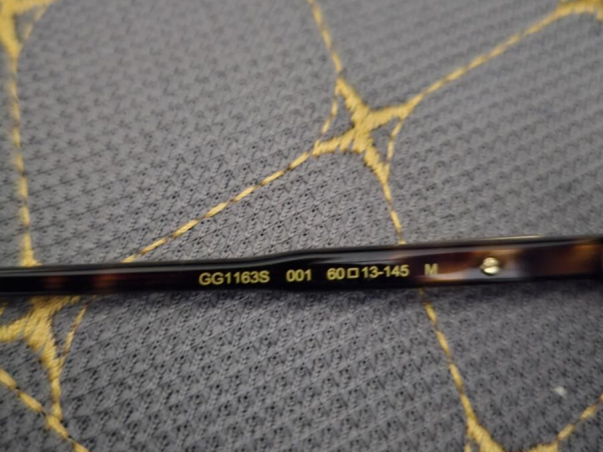 Gucci 661163S 001 60¤13