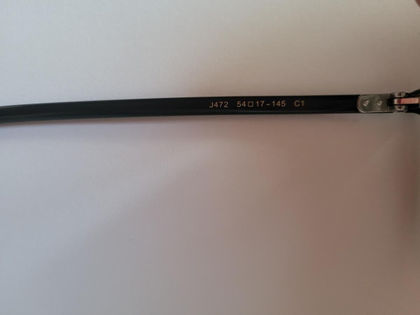 John & Jess - J472 54/17 C01